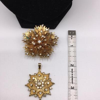 LOTJ134: Vintage Fashion Pin and Pendant