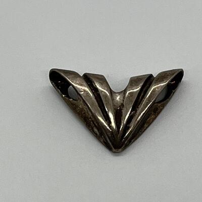 LOTJ168: Vintage Sterling Silver Slide Pendant wear as is or polish for a high silver shine
