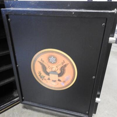 Steel Safe: World Monetary Exchange Reserve 22"x18"x14 1/2" , Door WON'T Close