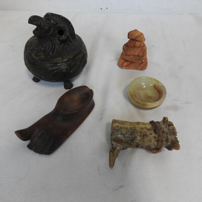 Home Decor: Lamp - Works, Wolf Clock - Works, Incense Burners
