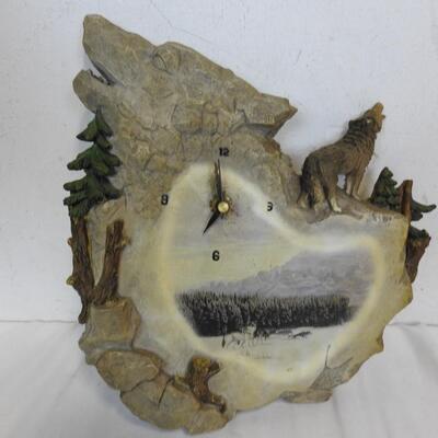Home Decor: Lamp - Works, Wolf Clock - Works, Incense Burners