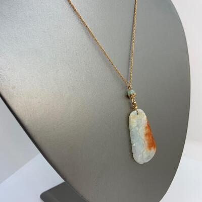 LOT:7:  Natural Carved Bi Colored Jade Pendant Necklace