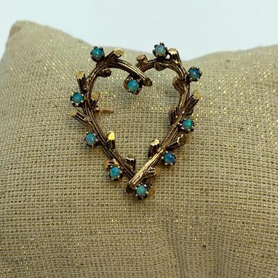 LOT:12: Antique Victorian Heart Shape Brooch/Pendant with turquoise seed beads