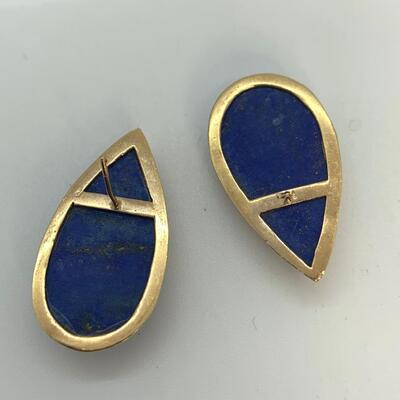 LOT:19: Large 14k Blue Lapis Teardrop Pierced Earrings No backs