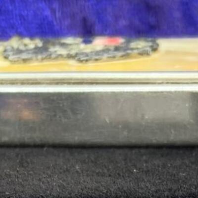 LOT:23: Vintage Makeup Powder Compact Case