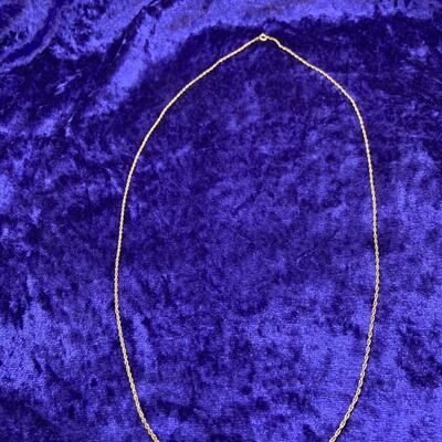 LOT:40: 12k 24â€ Fine Chain Necklace
