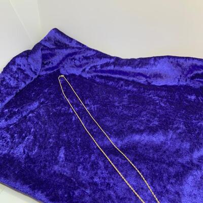 LOT:40: 12k 24â€ Fine Chain Necklace