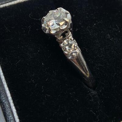 LOT:42: 14k .75 Ct Diamond Engagement Ring