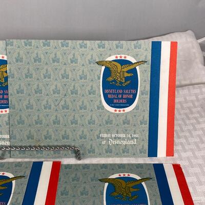 RARE Set of 4 1966 Disneyland Salutes Medal of Honor Holders Booklets One Signed Walt Disney