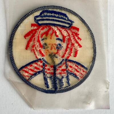 Vintage Raggedy Andy Ann Doll Embroidered Circle Patch