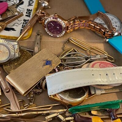 Huge collectable mixed lot