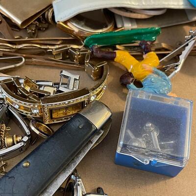 Huge collectable mixed lot
