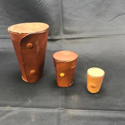 Stirrup cup group