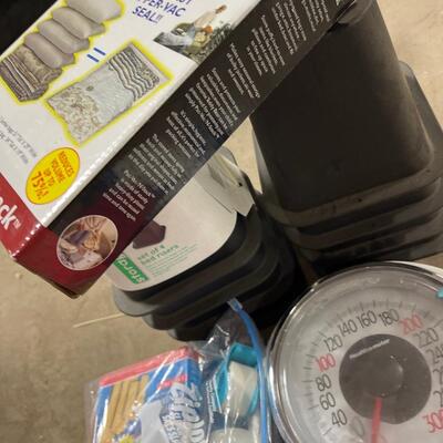 S33-Misc Household Lot