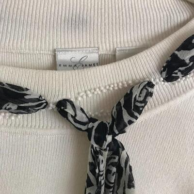 Emma James Petite Sweater, Size M