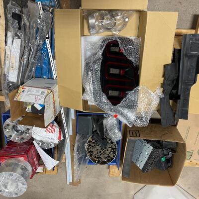 S71-Misc Car Part Lot