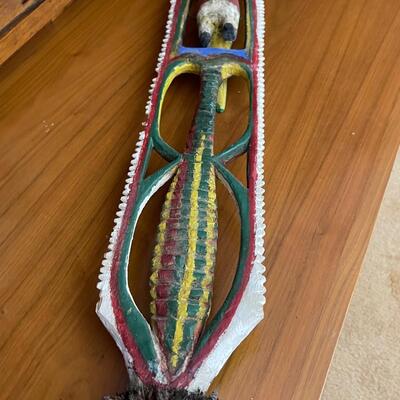 Parrot carving stick