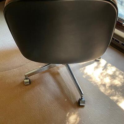 MCM Hon Desk Chair