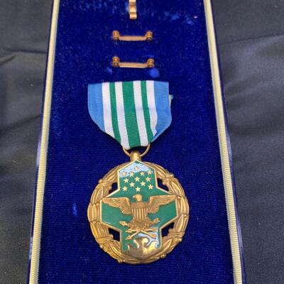 MEDAL LOT