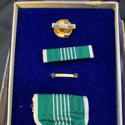 MEDAL LOT