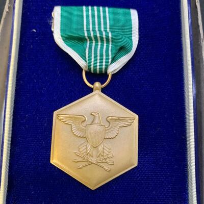 MEDAL LOT