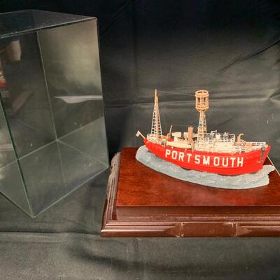 CASED SHIP MODEL