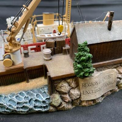 LIGHTSHIP MODEL