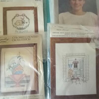 EMBROIDARY THREADS-LOOPS-PATTERN BOOKS