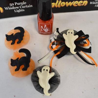 13 pc Halloween Decor: Purple & Orange Lights Small Straw Bales - New