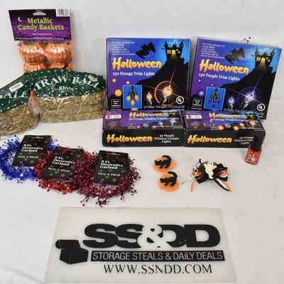13 pc Halloween Decor: Purple & Orange Lights Small Straw Bales - New