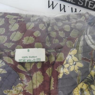 Women's Quilted Graphite Floral & Plum Reversible Sardinia Jacket-Size S