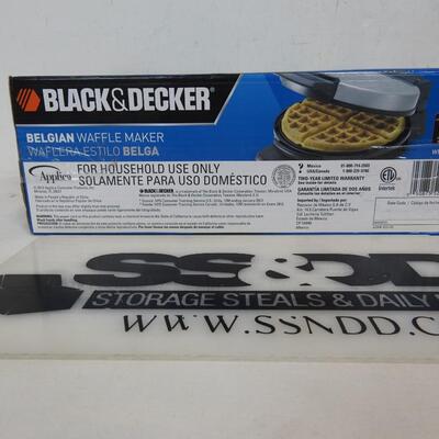 Black & Decker  Belgium Waffle Maker-NEW