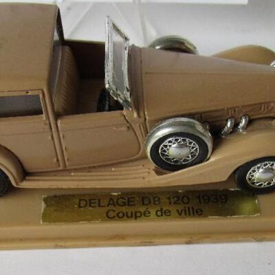 Vintage Solido France Coupe de ville Car on Platform