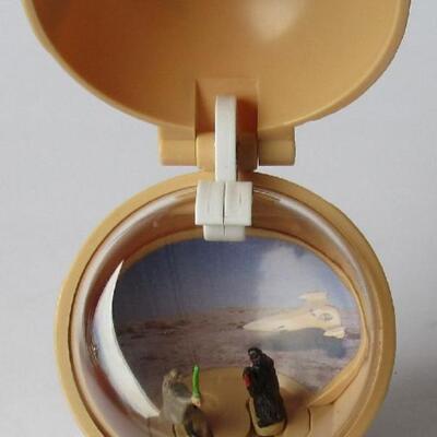 Star Wars Tatooin Planet Globe Toy, Works
