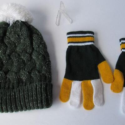 Green Bay Packers Winter Hat and Gloves