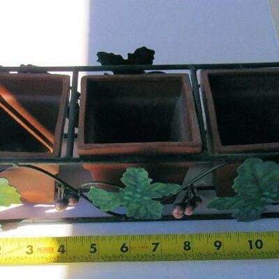 Planter Set in Wire Holder