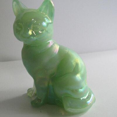 Fenton Jade Green Carnival Cat Figurine