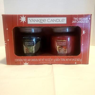 2 New Yankee Candle Jar Set - New In Box - See Details