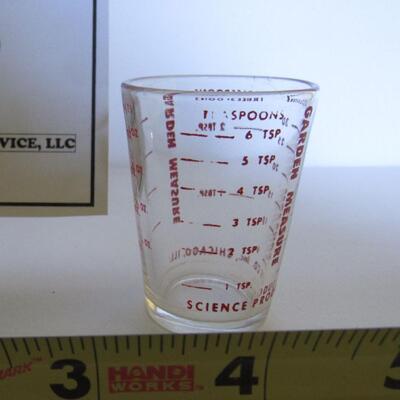 Old Scientific Products Small Garden Measure Glass