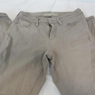 Ladies Pants, 3 Pairs::Rafaella: 8, Universal Thread: 6-28R, Ann Taylor Loft: 6