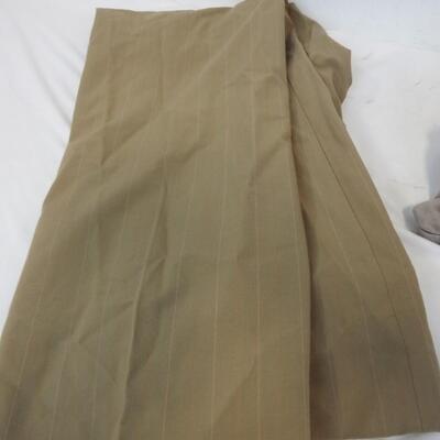Ladies Pants, 3 Pairs::Rafaella: 8, Universal Thread: 6-28R, Ann Taylor Loft: 6