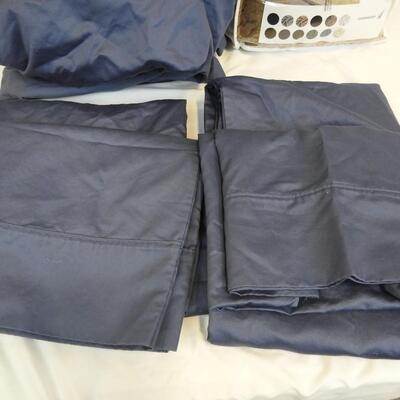Kirkland Sheet Set W/4 Pillow Cases-King-Blue & Xunuu Stretch Xl Sofa Cover-Used