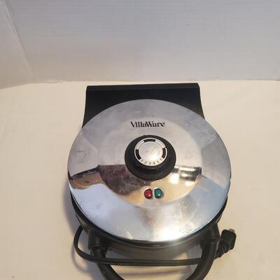 VillaWare Heart Waffle Maker 3100
