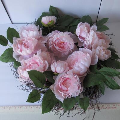 Very Pretty Large Peony Wreath
