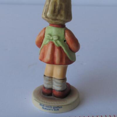 Goeble Germany Hummel, Small Size, Nature's Gift, 1997/98