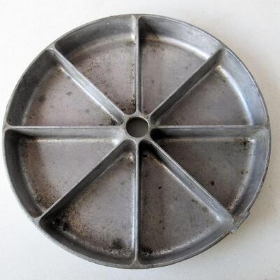 Jon'E Baker Divided Pan, No Handle