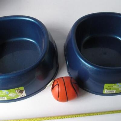 2 Dog Bowls and Ball