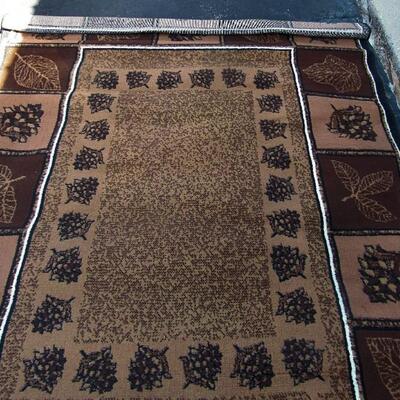 Pretty Large Rug, 63"x85" Nice Brown Tones