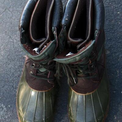 Men's Size 10 Steel Toed Boots, Bay Area Traders