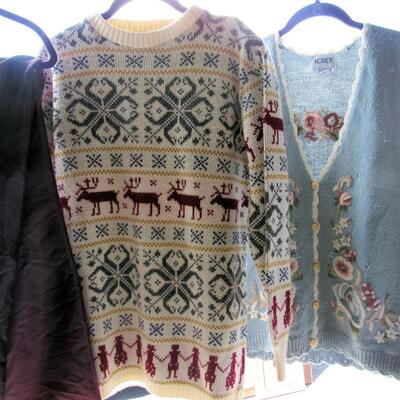 Nice Quality Men's Sweater Jersild Neenah, Women's Sweater Vest and Furs of Distinction Cover